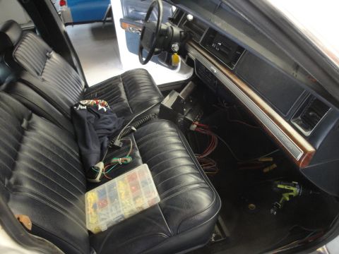 1991 Ford LTD Crown Victoria - Interior view of a 1991 Ford Crown Victoria LTD, with wiring and electrical components visible.