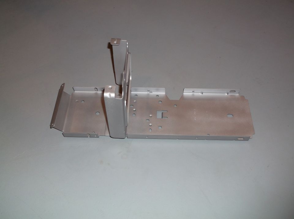 Metal console bracket with mounting holes