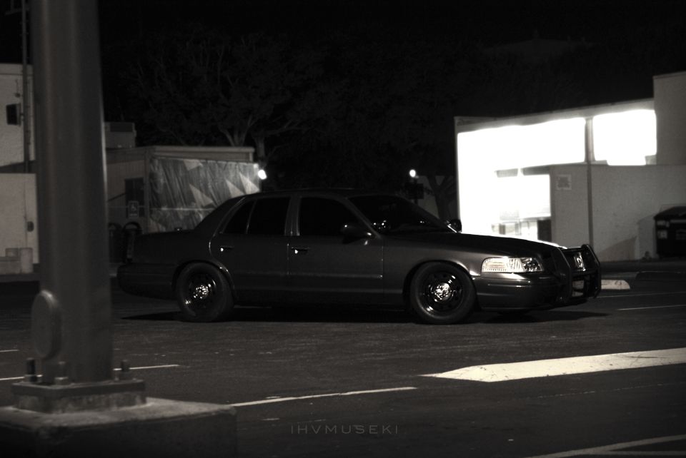 2005 Ford Crown Victoria “Ash”