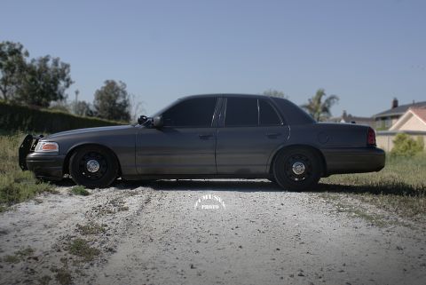 2005 Ford Crown Victoria photo
