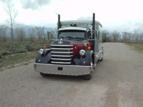 1995 Peterbilt 379 “O`Mally”