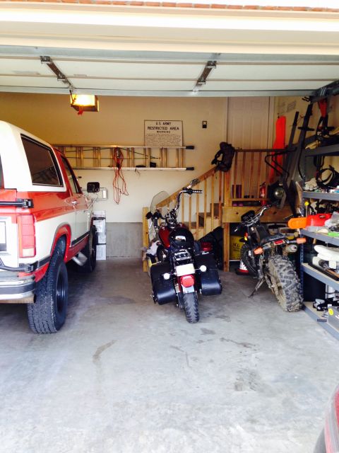 1985 Ford Bronco photo