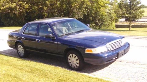 2006 Ford Crown Victoria photo