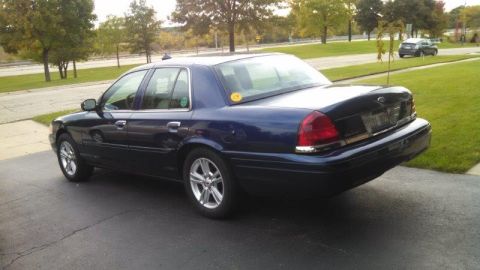 2006 Ford Crown Victoria photo