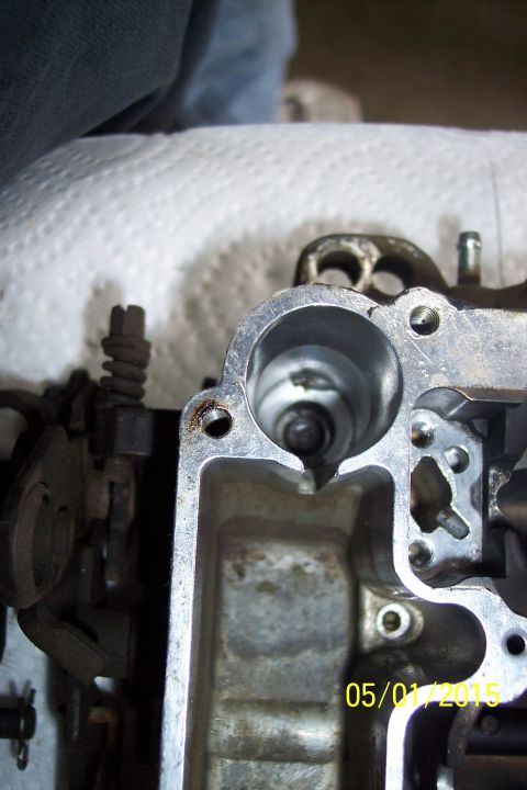 1973 Ford F-250 - Carburetor part shown with a date stamp and website address.
