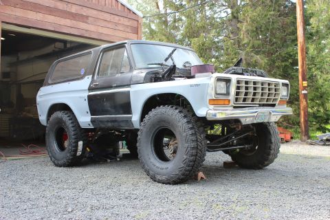 1979 Ford Bronco - This modified 1979 Ford Bronco features a lifted suspension, oversized tires, and custom body panels.