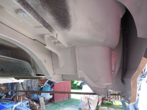 1993 Ford Bronco - Just like on my '83, a white underbelly will make maintenance easier. The tight gap where the B-pillar meets the quarter panel has seam sea…