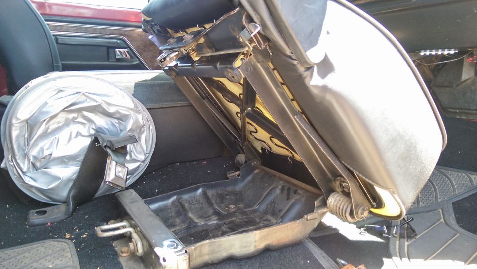 Flip seat latch