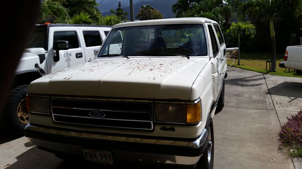 1990 Ford Bronco “OJ”