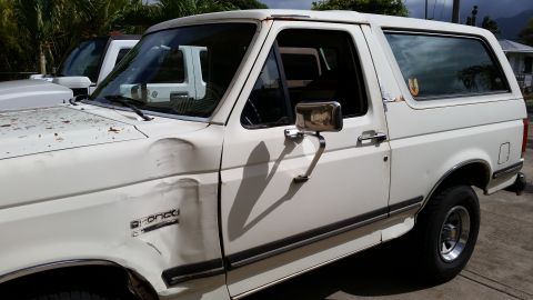 1990 Ford Bronco photo