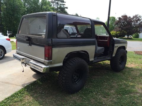 1988 Ford Bronco II photo
