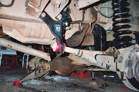1988 Ford Bronco - Pics of the new radius arm bushings.