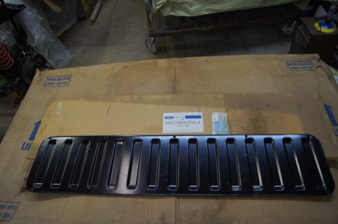 1979 Ford Bronco - I forgot I had even bought this. When getting fenders down from shelf this was on top of them. Purchased clear back when J.R.Dall Ford was…