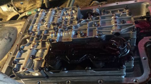 1996 Ford Bronco - A peek at the tranny with pan removed.