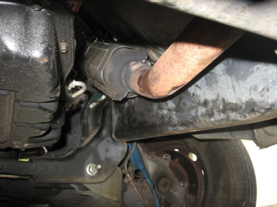 1994 Ford Bronco exhaust pipe and catalytic converter