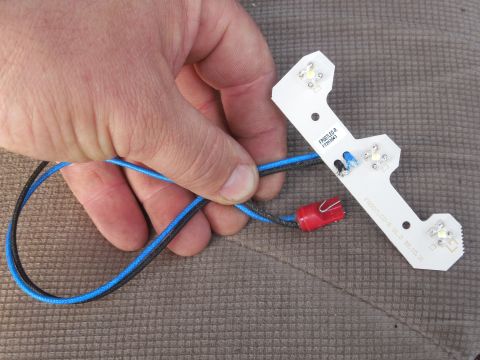1983 Ford Bronco - The wedge connector with the cloth insulation goes directly to the side LEDs, but there are resistors on the back of this board so the LEDs…