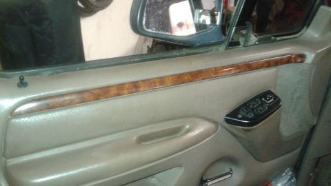 1996 Ford Bronco - faux wood grain