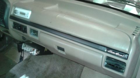 1996 Ford Bronco - black vinyl wrap