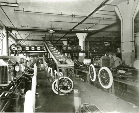 1914 Ford Model T photo