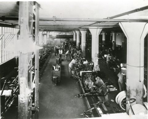 1914 Ford Model T photo
