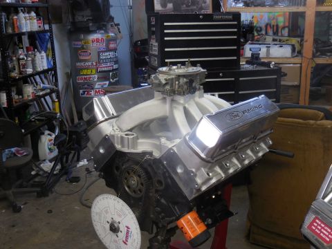 1979 Ford Bronco - C-460 intake manifold