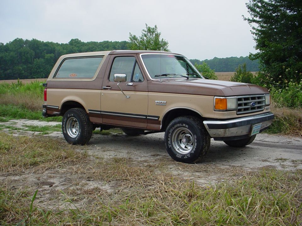 1987 Ford Bronco “Jersey”