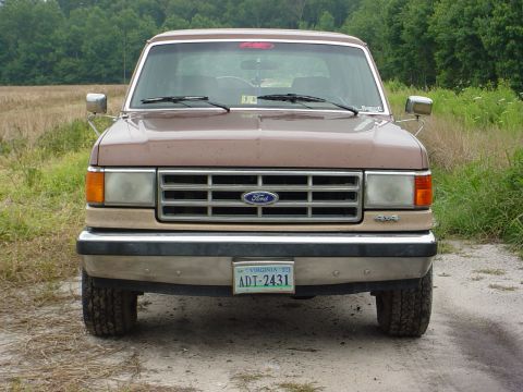1987 Ford Bronco - This 1987 Ford Bronco is shown from the front, with a Virginia license plate visible.