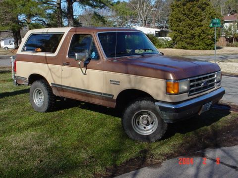 1987 Ford Bronco photo
