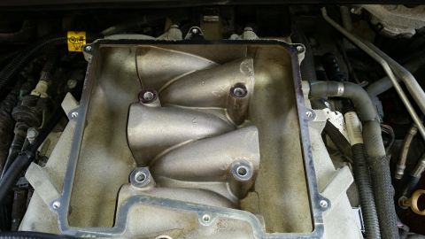 2008 Cadillac CTS - After a quick cleaning. I will clean the area behind the TB when it is swapped for a ported TB.