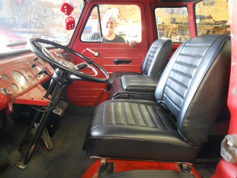 1961 Ford E100 photo