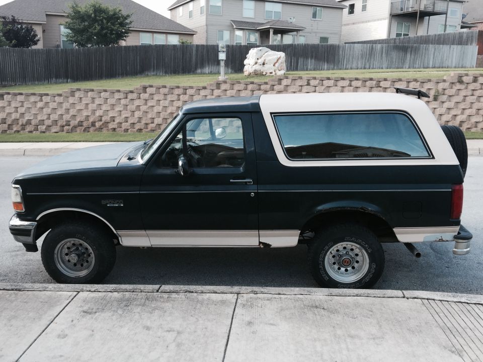 1993 Ford Bronco “Amy Lea”