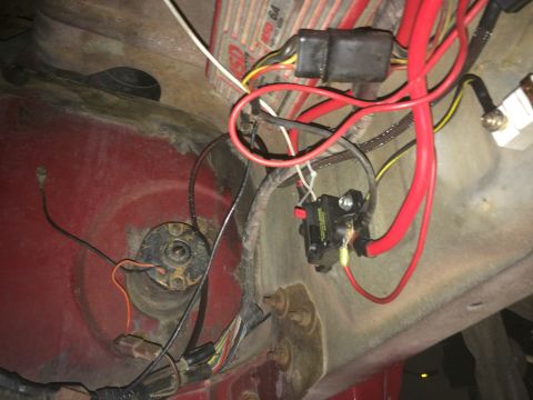 1979 Ford Bronco - Not allot to show here. Got the 3G unit from a '94 Taurus, Reworked the wiring and added a 150-amp breaker into the mix.