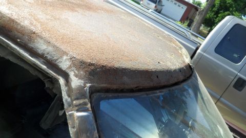 1972 Ford Ranchero - The extensive rust on this vehicle's roofline and windshield frame suggests it is not a 1972 Ford Ranchero.