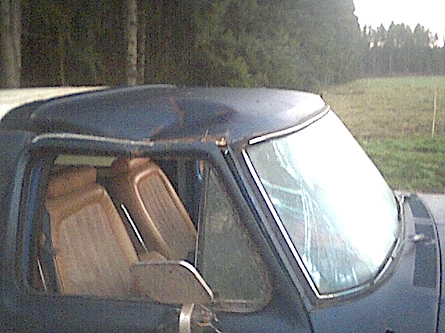 top view of custom roof line