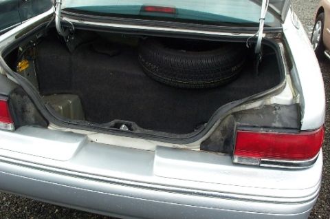 1996 Ford Crown Victoria photo