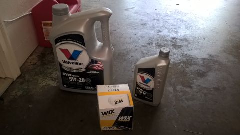2004 Ford Crown Victoria - Oil change time