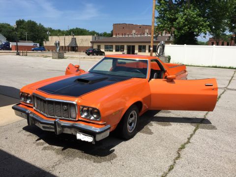 1975 Ford Ranchero photo