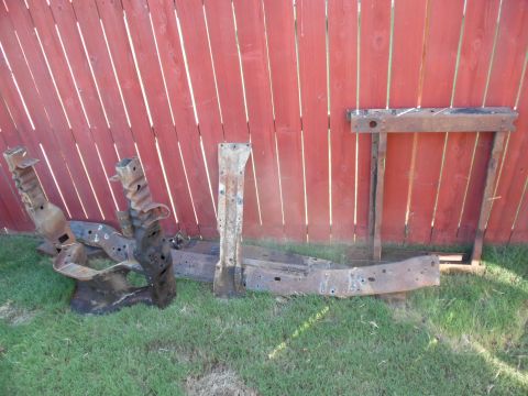 1993 Ford Bronco - I'm keeping the front & rear frame sections to use as bumper jigs, and most of the other parts as spares. But those frame rails are scrap.