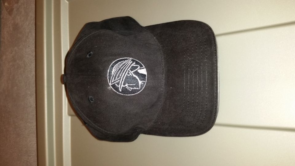 Mint, rare, Marauder ball cap. These were available in 2002 through the dealer to new Marauder owners. 

*SOLD*