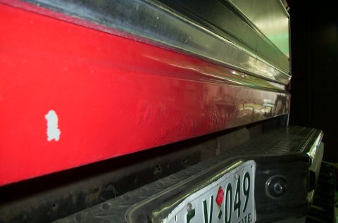 1981 Ford Bronco - more tailgate rust :(