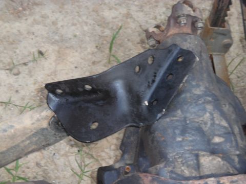 1993 Ford Bronco - Left pivot bracket for the right beam.