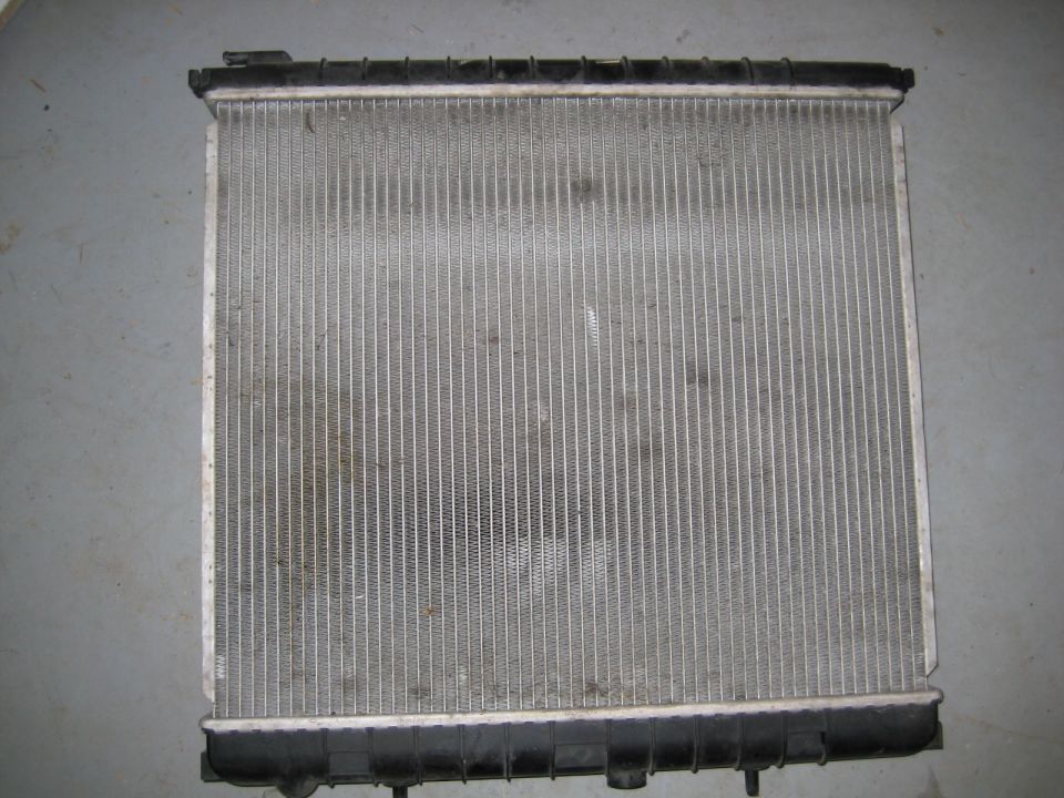 Radiator for a 1996 Land Rover Range Rover