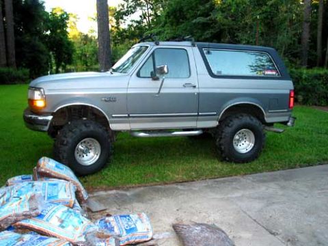 1992 Ford Bronco “the bronc”