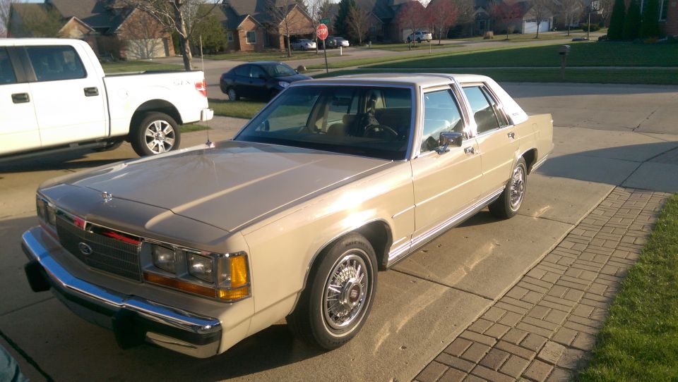 1990 Ford Crown Victoria LTD
