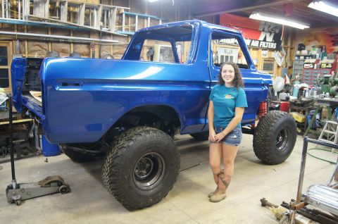 1979 Ford Bronco - Yes its TALL. Not sure how she'll get in.