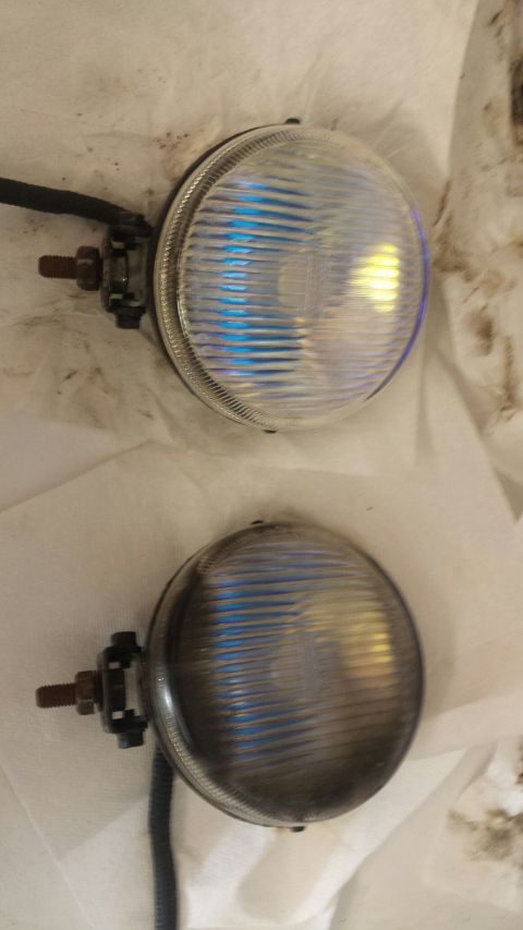 1996 Ford Bronco - PO and over spray on the piaa lights.. ugh top one I have already cleaned up