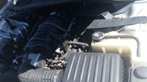 2001 Ford Crown Victoria - Photo of an engine compartment, not a technical document.