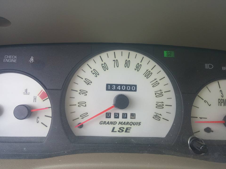 Grand Marquis LSE instrument cluster speedometer reading 134000 miles