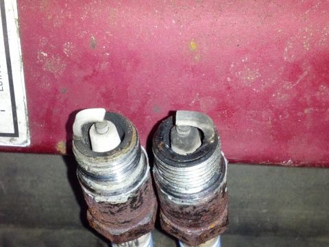 1992 Ford F-150 - Bad #2 plug B