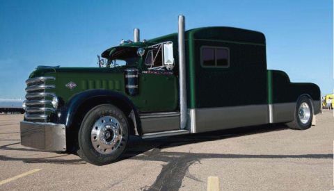 1995 Peterbilt 379 “O`Mally”
